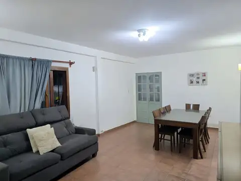 Casa en Venta en La Lucila, USD 315.000