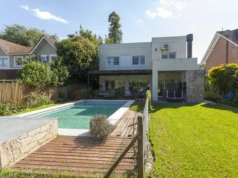 Casa en Venta de 4 dormitorios