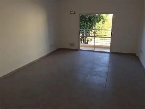Monoambiente a estrenar en José León Suarez