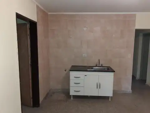 Casa en Alquiler con 1 cochera