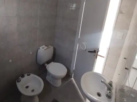 Depto Tipo Casa en Alquiler en Arroyo Seco, $ 450.000