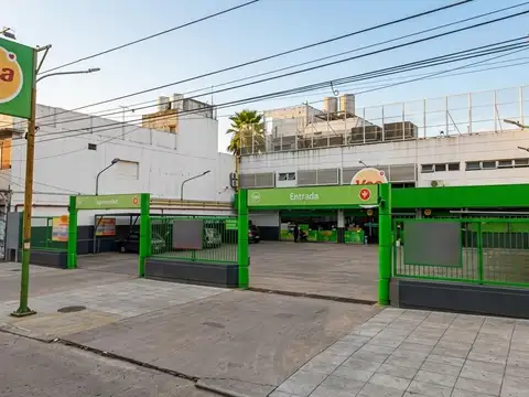 Depósito en Castelar