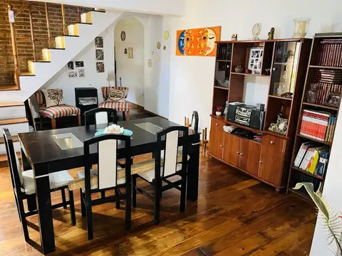 Depto Tipo Casa en Venta de 4 dormitorios