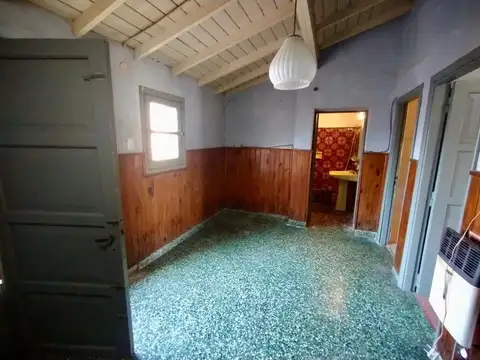 Alquiler de casa 2 ambientes amplia en Lanus!