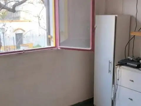 MONO. EN VENTA (26 m2) AUBAIN 1800 - monoambiente, 1 baño y apto credito