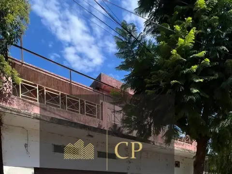 ORR. VENTA  Propiedad con local comercial y departamento