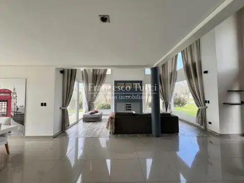 Casa en Alquiler al Norte