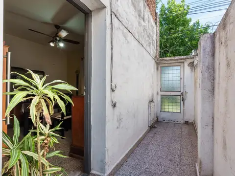 Casa en venta barrio España y Hospitales 3 dormitorios patio luminoso amplio