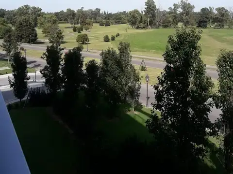 Excelente Monoambiente Divisible Pilar Hilton Vista Al Golf Edificio Doral