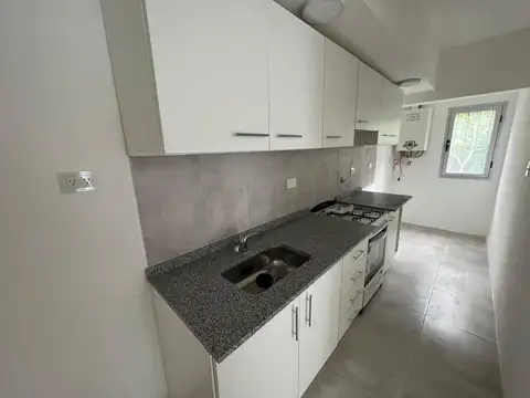 Laprida 551 , Piso 2