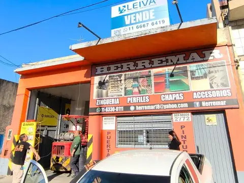 Galpon en Venta en Villa Luzuriaga, USD 305.000