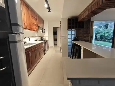 Casa en Venta en Carilo, USD 390.000
