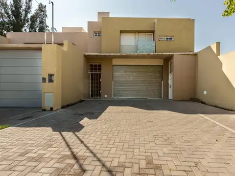 Local en alquiler en Fisherton 130 m2 Acevedo multiples usos