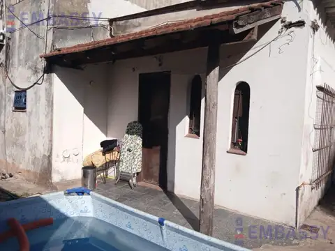 Casa 3 ambientes con 1 baño