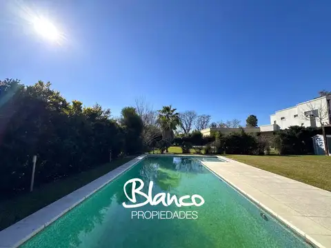 Casa en Venta en Pilar Del Este, USD 276.000