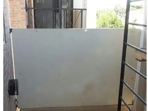 Augusto J. Olivé 800