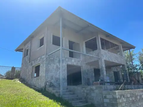 Los Pinos 100