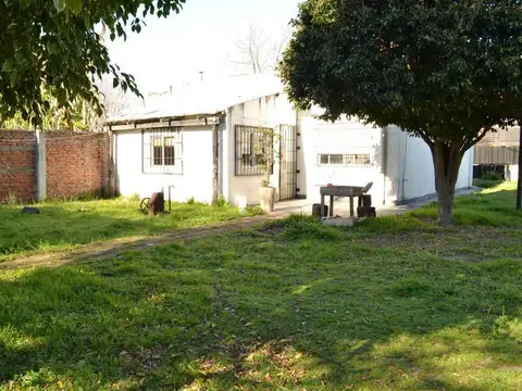 Fray Cayetano Rodríguez 800