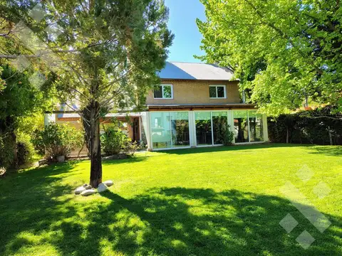 En Venta | Casa de 3 Dormitorios | Barrio Rincón Club de Campo | Neuquén