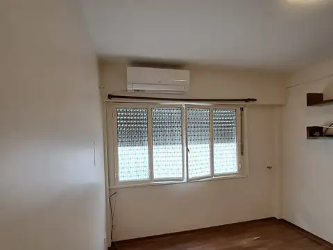 Departamento en Alquiler en Olivos, $ 550.000