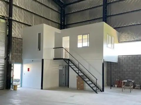 Galpon en Alquiler 50  mts Fondo