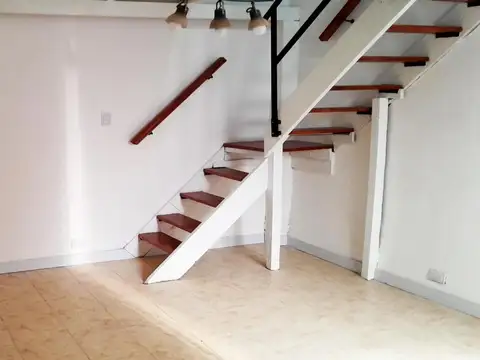 Depto Tipo Casa en Alquiler de 3 dormitorios