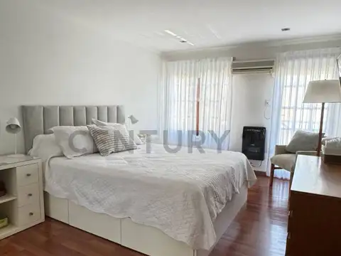 HERMOSO TRIPLEX EN VENTA - EN HAEDO
