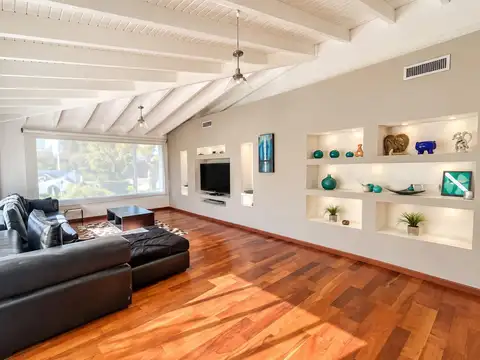 Casa en Venta de 5 dormitorios