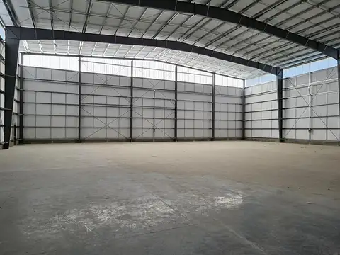 Galpon en Alquiler 40  mts Frente