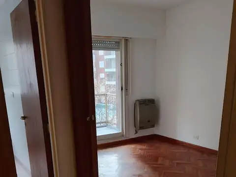 MUY LINDO DOS AMBIENTES AL FRENTE