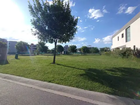 Terreno en Venta en Lagoon Pilar, USD 140.000