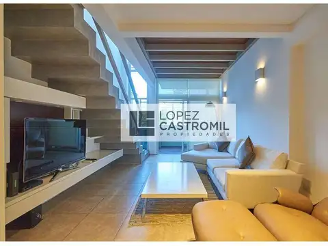 IMPECABLE DÚPLEX! TERRAZA PROPIA! Todo luz y sol! Amoblado y equipado! Full amenities! Cochera fija! Vig24hs! ÚNICO! OPORT!