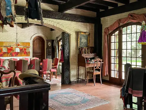 Casa en venta, 3 dormitorios en Villa De Mayo, con parrilla