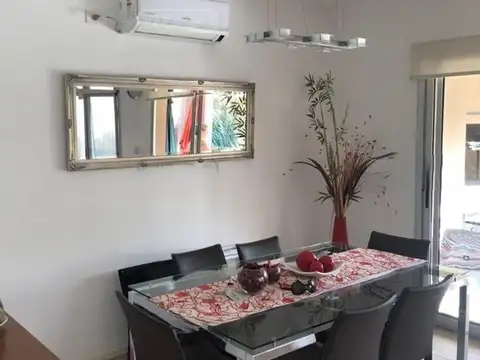 Depto Tipo Casa en Venta de 3 ambientes
