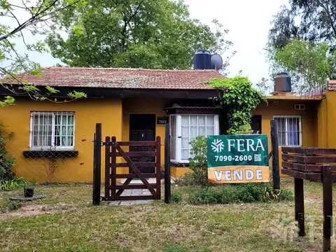 Venta de casa 4 ambientes  en Mar Del Tuyu