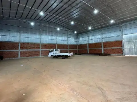 LCF A174 - GALPÓN EN ALQUILER - AV. JAURETCHE CASI ITUZAINGÓ