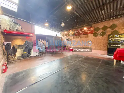 Local en Venta en Villa Pueyrredón, USD 160.000