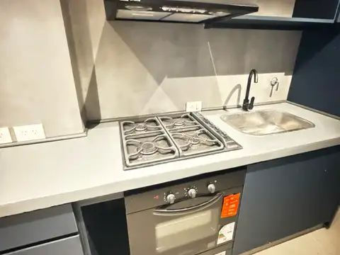 Departamento en Planta Baja, con patio y jardín propios, Barrio Norte !