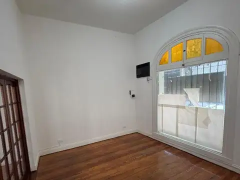 Oficina en Alquiler en Floresta, $ 1.200.000