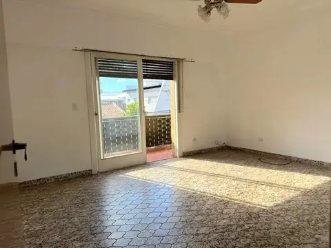 Cerrito 4000, Piso 1