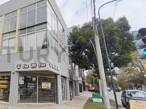 Lavalle 100, Piso 0