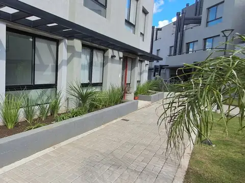 Depto Duplex 2 dorm en venta en Town Kiri Nordelta