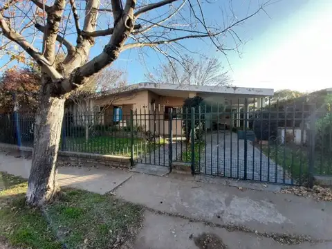 Casa en Venta 3 dormitorios Parque Field ROSARIO