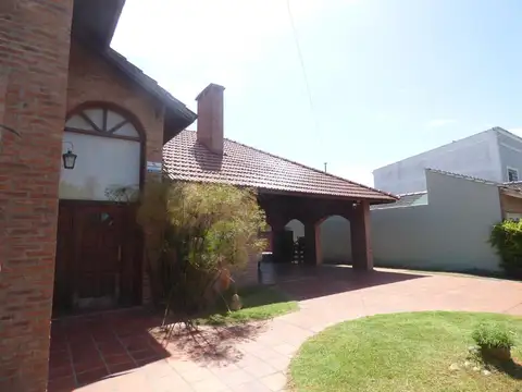 Casa en Venta en City Bell, USD 350.000
