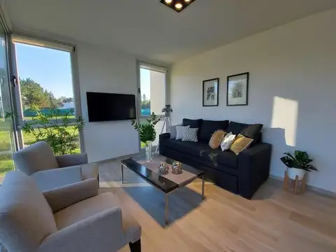 Departamento en Alquiler en Santa Irene, USD 1.500