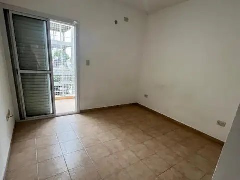 Departamento en Alquiler en Macrocentro, $ 300.000