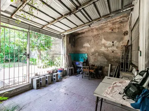 Depto Tipo Casa en Venta 56 años