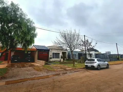 VENTA TERRENO CON CONSTRUCCION, COLONIA TIROLESA