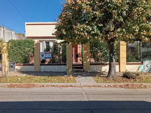 Depto Tipo Casa en Venta de 4 ambientes