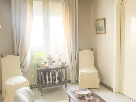 Departamento 5 ambientes con 2 baños